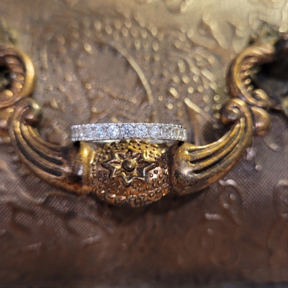 Sterling silver eternity band(s) - Picture 5 of 6